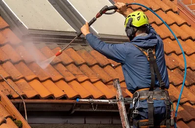 Démoussage et hydrofuge de toiture au Theil-Nolent